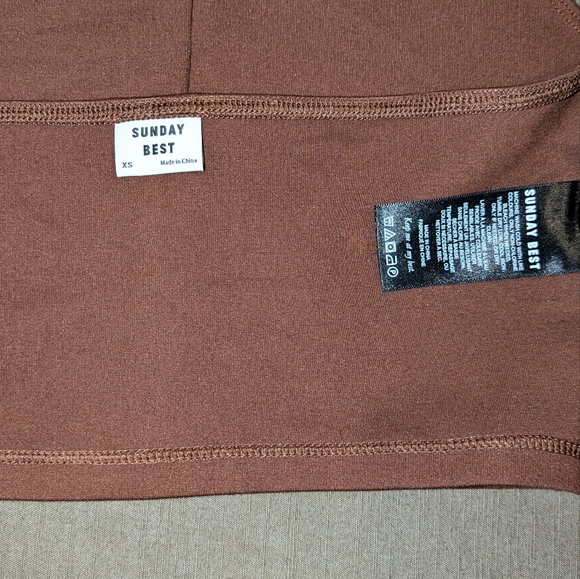 Aritzia - Sunday's Best Amie Tank - Picture 4 of 4